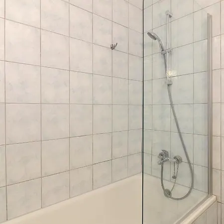 West * Sankt Kanzian am Klopeiner See